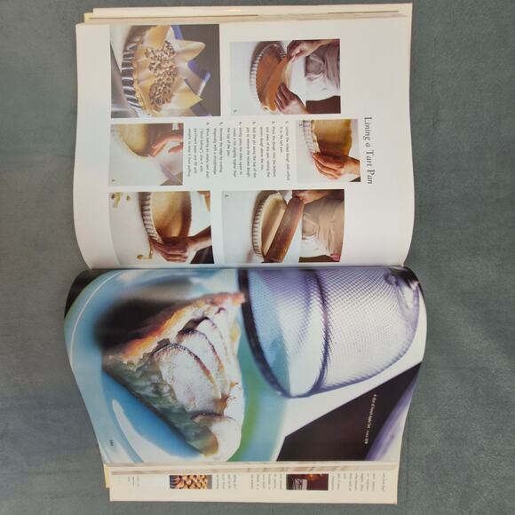 Baking w/ Julia Child Savor the Joys of Baking with Americas Best Bakers - Picture 8 of 8